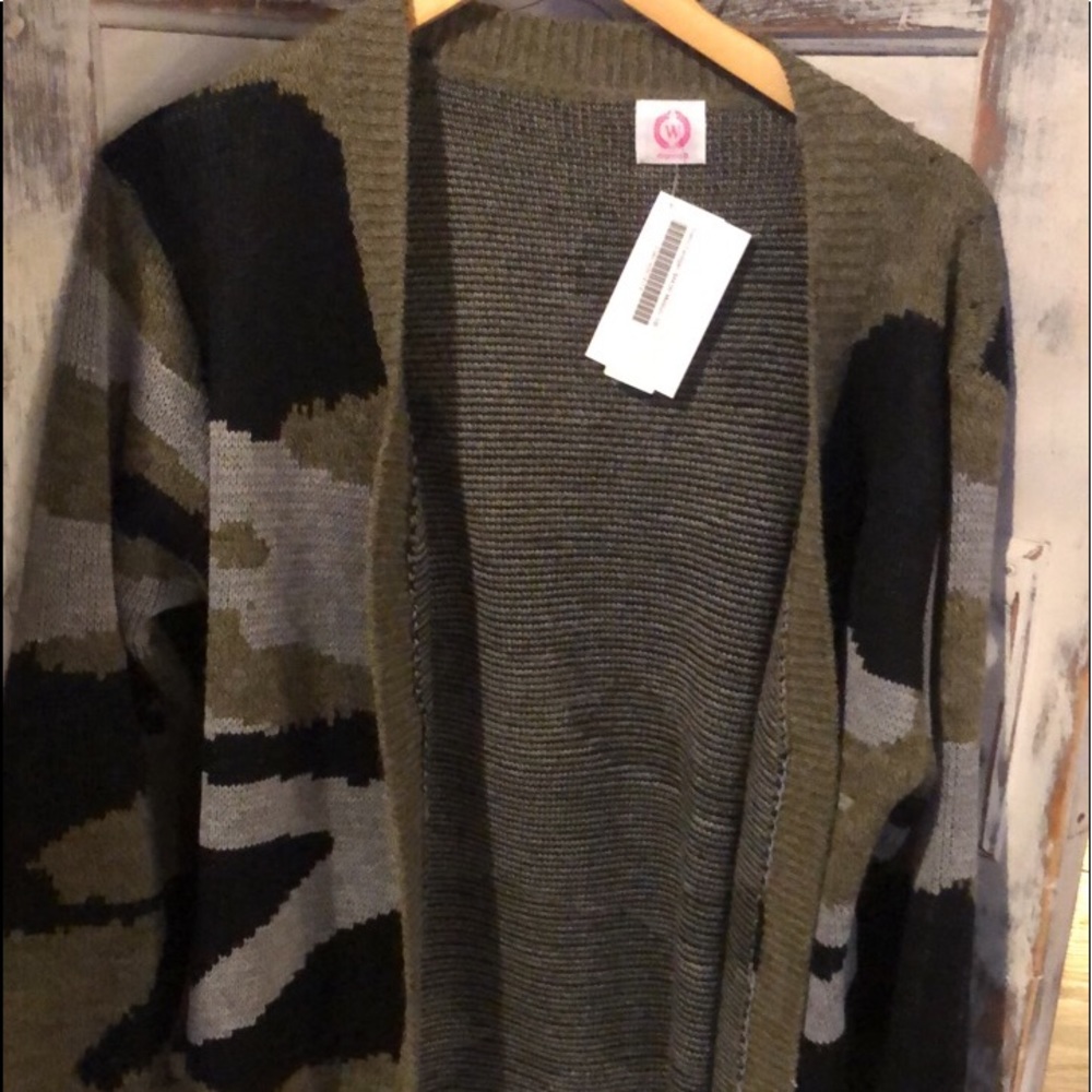 Boutique cardigan